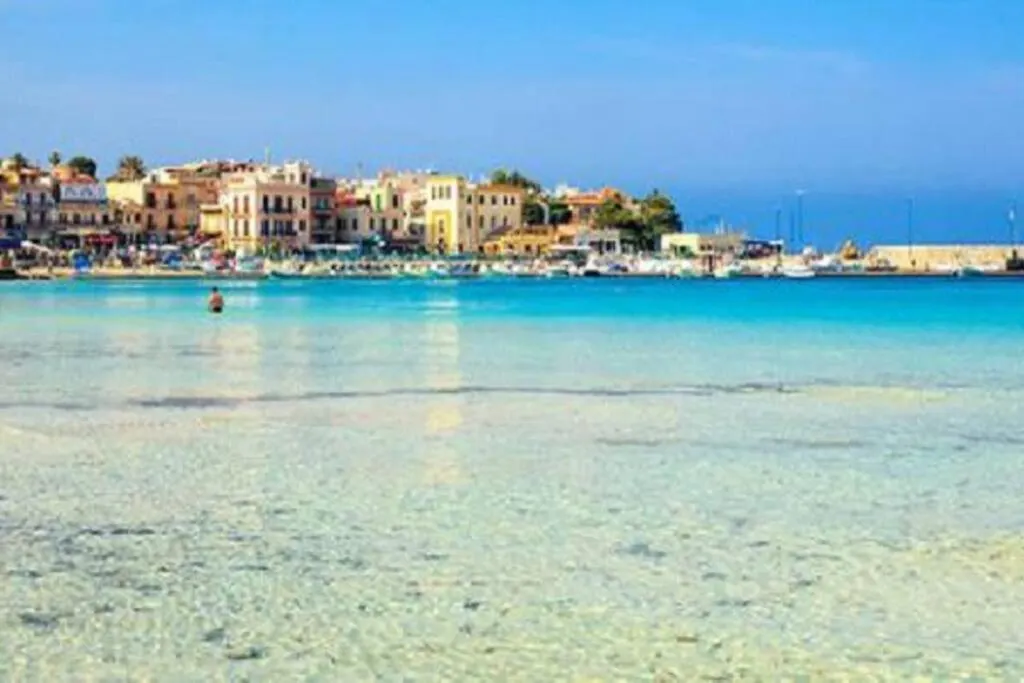 Bertie'S Mondello Apartment Palermo Italy